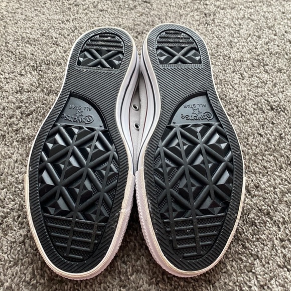 Converse all star double tongue gray burgundy plaid women’s size 7 sneakers - Picture 3 of 5